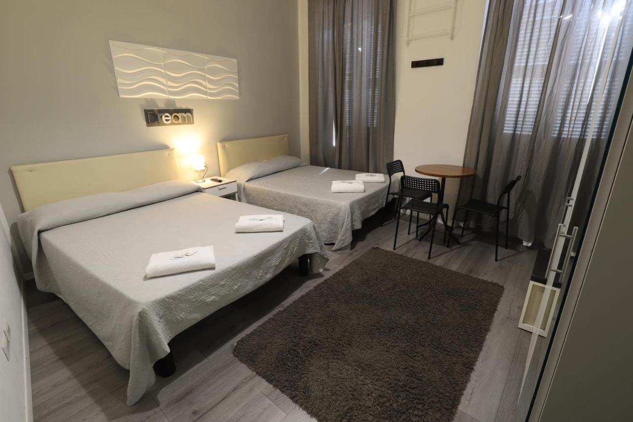 Guest House Minas Μιλάνο Εξωτερικό φωτογραφία