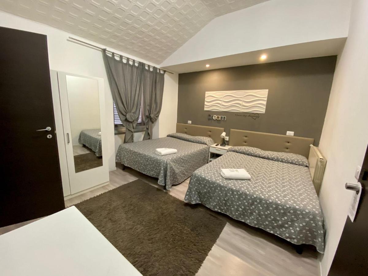 Guest House Minas Μιλάνο Εξωτερικό φωτογραφία