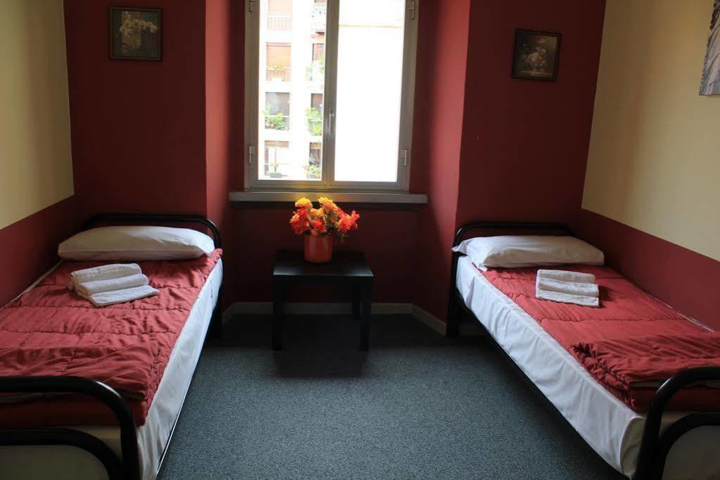 Guest House Minas Μιλάνο Εξωτερικό φωτογραφία